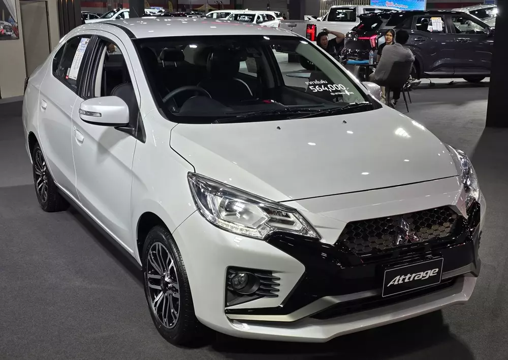 Mitsubishi Attrage 2026 chờ ngày về Việt Nam Mitsubishi Attrage 2026 chờ ngày về Việt Nam