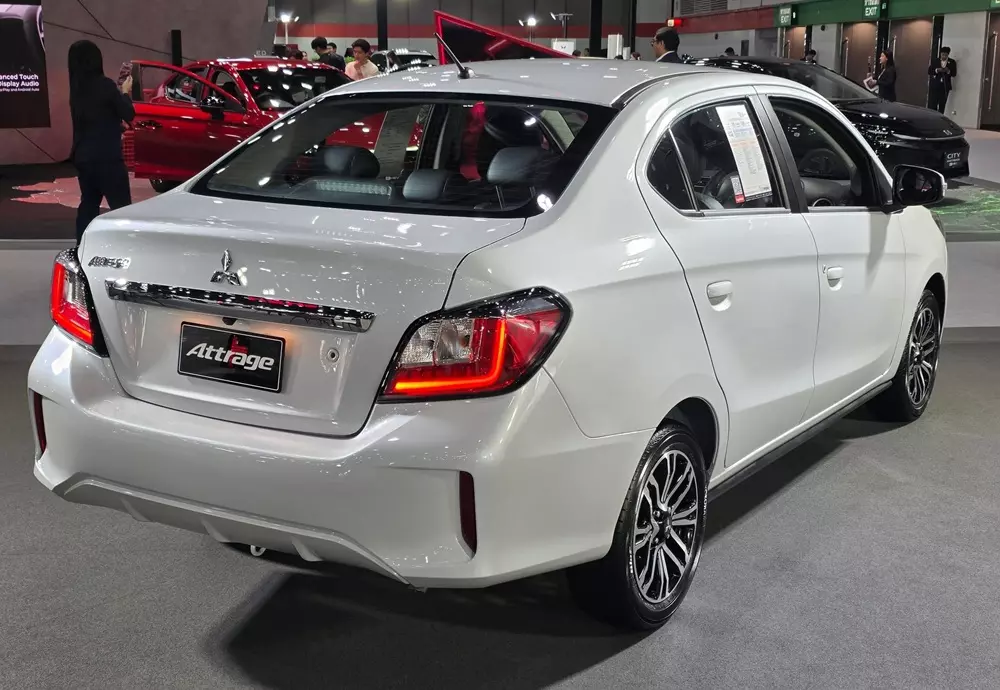 Mitsubishi Attrage 2026 có thêm hệ thống an toàn chủ động ADAS Mitsubishi Attrage 2026 có thêm hệ thống an toàn chủ động ADAS