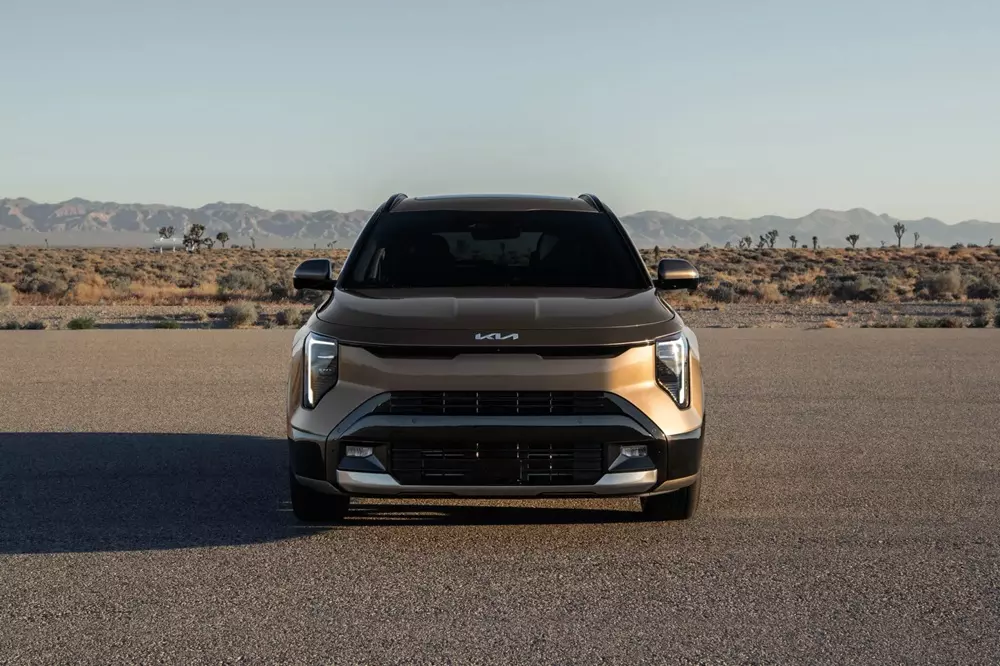 Kia Niro 2027 khi nhìn trực diện Kia Niro 2027 khi nhìn trực diện