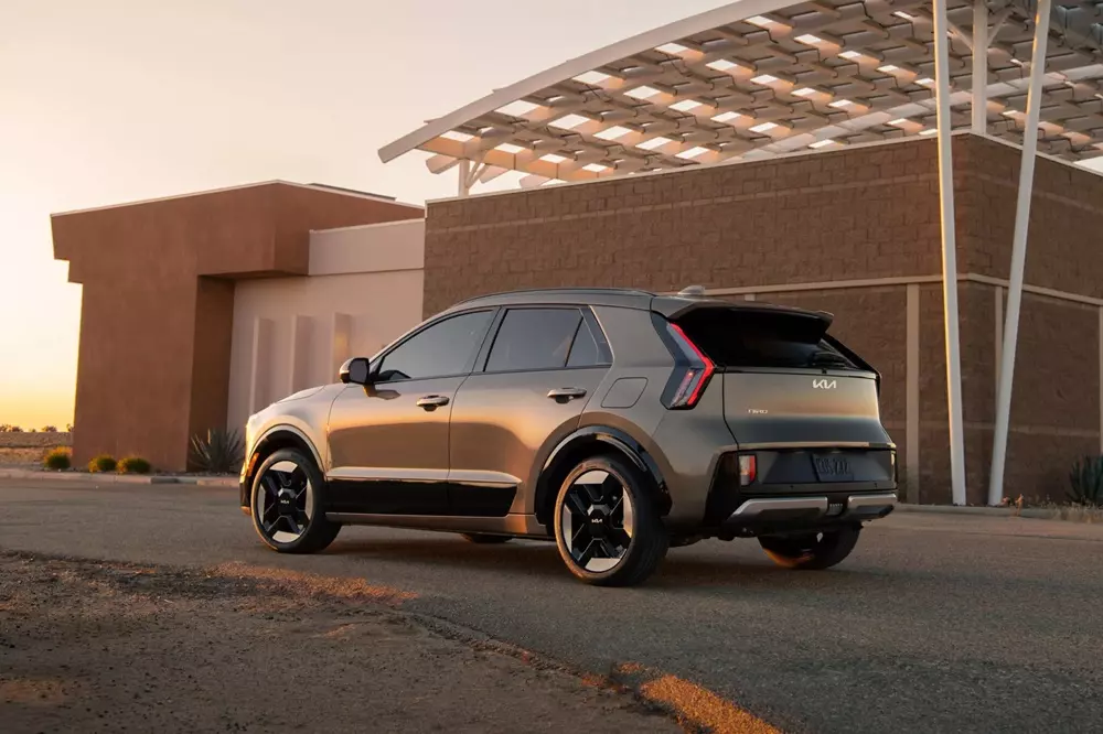 Kia Niro 2027 đã bị cắt phiên bản thuần điện Kia Niro 2027 đã bị cắt phiên bản thuần điện