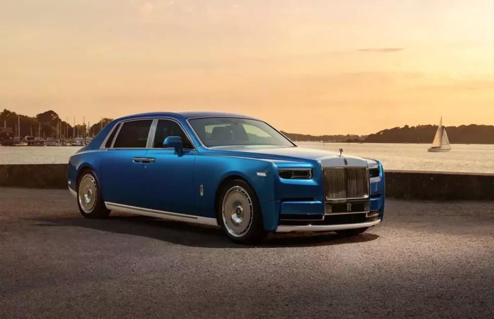 Rolls-Royce Phantom Regatta ra lò, biến khái niệm du thuyền trên cạn thành hiện thực Rolls-Royce Phantom Regatta ra lò, biến khái niệm du thuyền trên cạn thành hiện thực