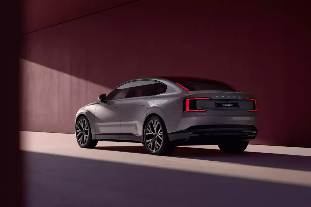 Volvo ES90 có 3 cấu hình động cơ điện Volvo ES90 có 3 cấu hình động cơ điện