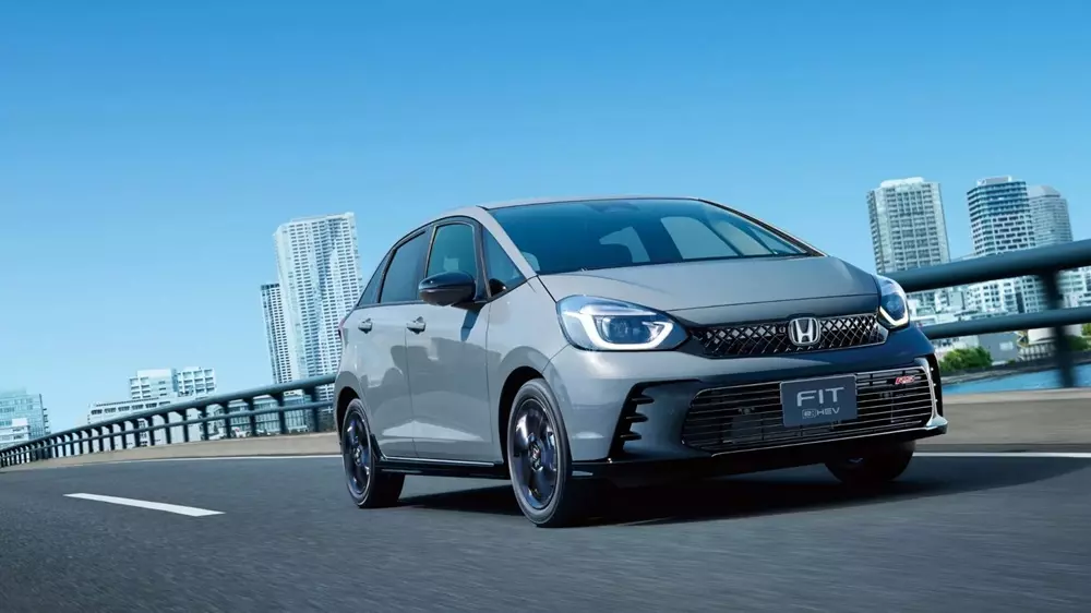 Honda Jazz từng bán tại Việt Nam ra mắt bản nâng cấp, bổ sung trang bị.