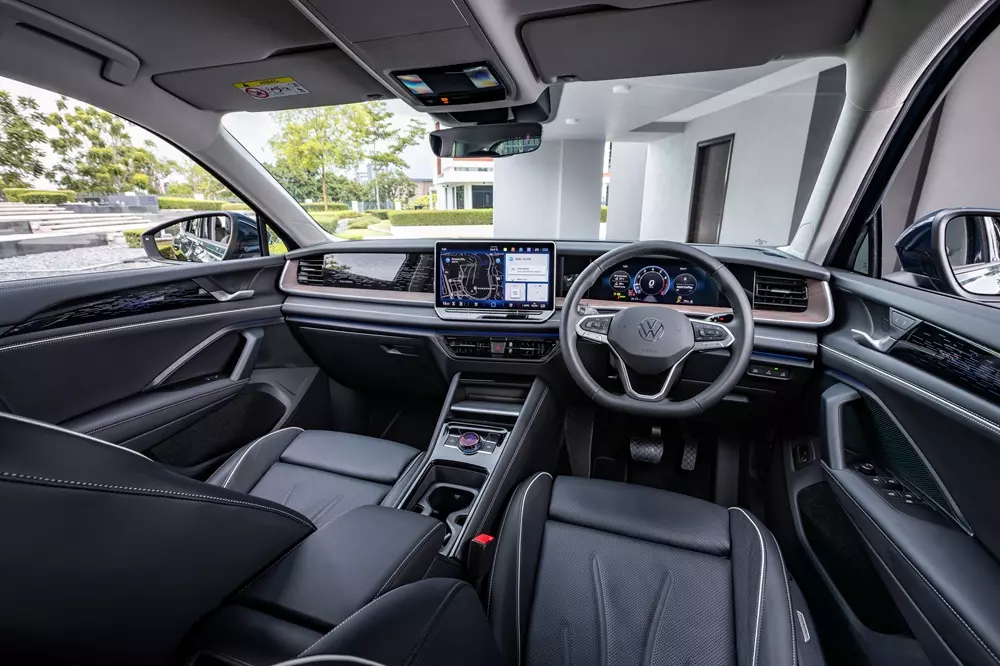 Khoang lái của Volkswagen Tayron Elegance Khoang lái của Volkswagen Tayron Elegance