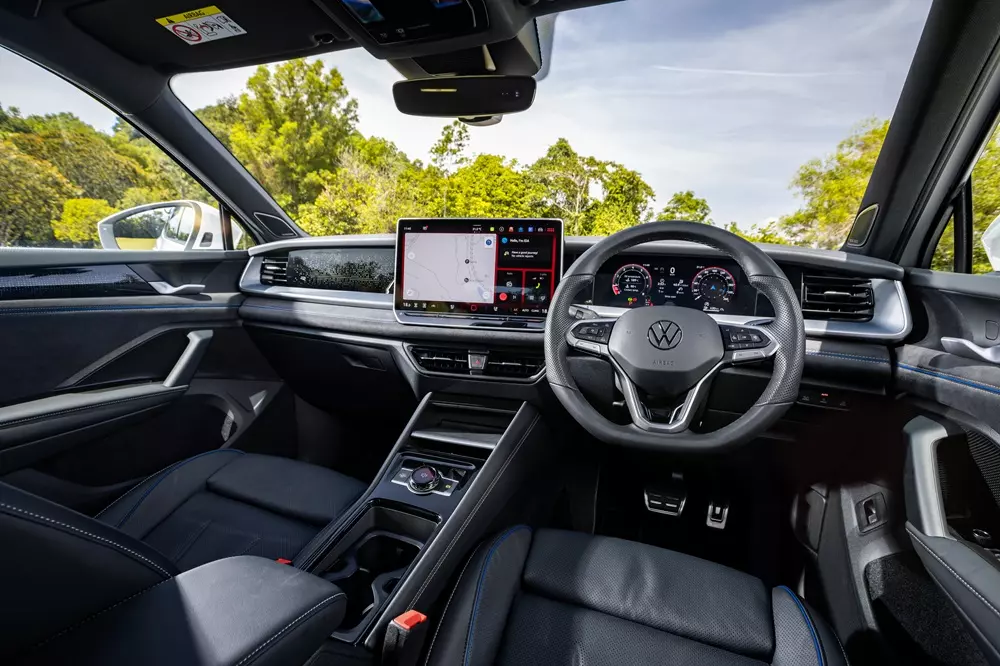 Khoang lái của Volkswagen Tayron R-Line Khoang lái của Volkswagen Tayron R-Line