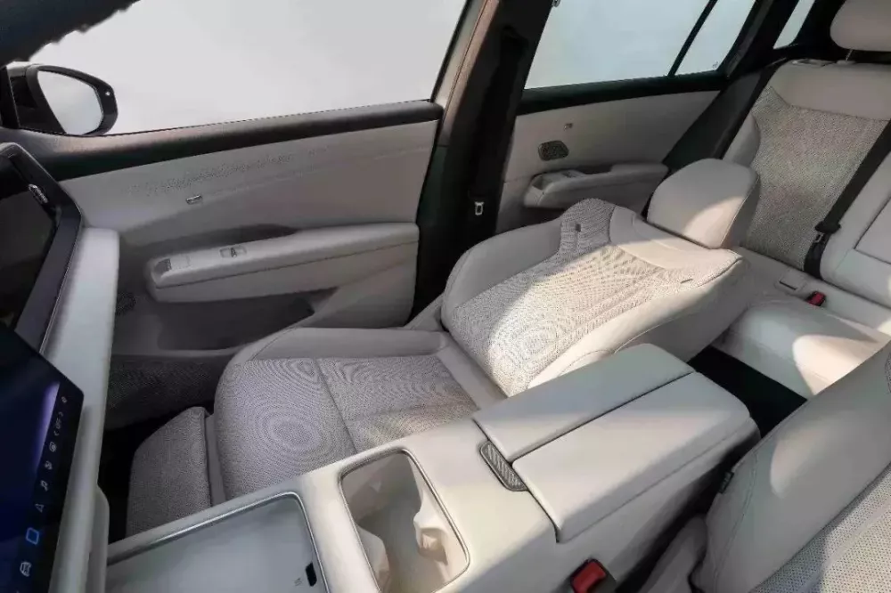 Ghế của Volkswagen ID. Aura T6 có thể ngả phẳng về phía sau Ghế của Volkswagen ID. Aura T6 có thể ngả phẳng về phía sau