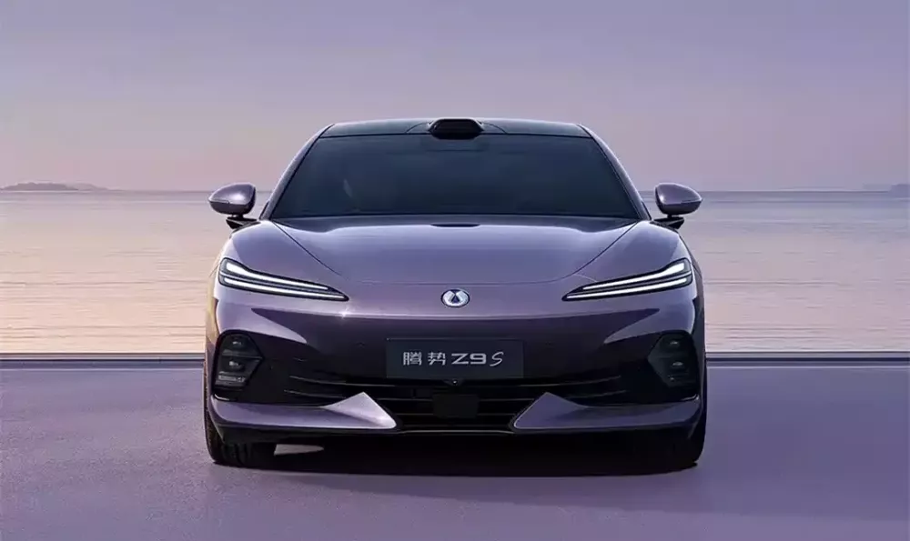 BYD Denza Z9S màu tím mới BYD Denza Z9S màu tím mới