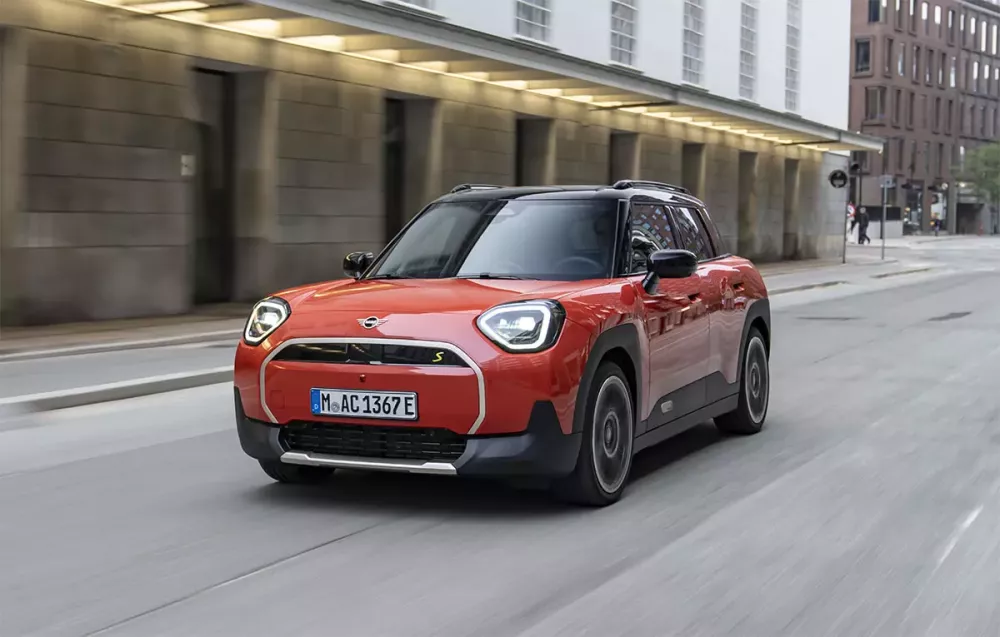 SUV điện Aceman gia nhập dải sản phẩm MINI tại Việt Nam, giá từ 2,419 tỷ đồng SUV điện Aceman gia nhập dải sản phẩm MINI tại Việt Nam, giá từ 2,419 tỷ đồng