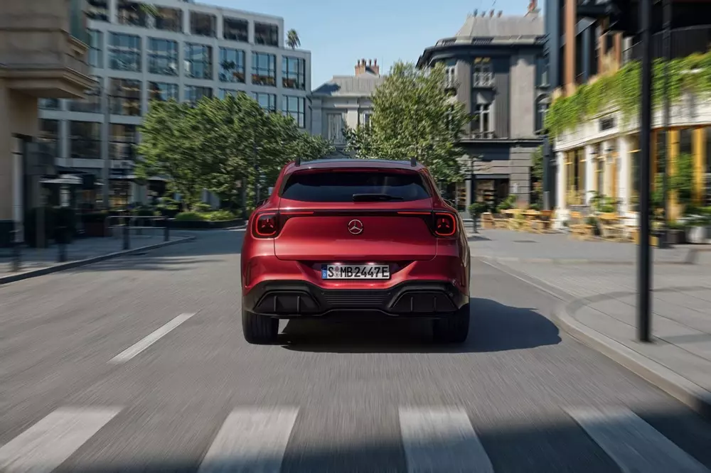 Mercedes-Benz GLA 2027 sở hữu cụm đèn hậu khá bắt mắt Mercedes-Benz GLA 2027 sở hữu cụm đèn hậu khá bắt mắt