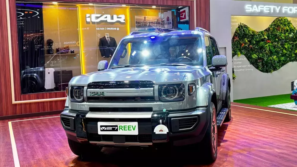 iCaur V27 có thiết kế như Toyota Land Cruiser iCaur V27 có thiết kế như Toyota Land Cruiser