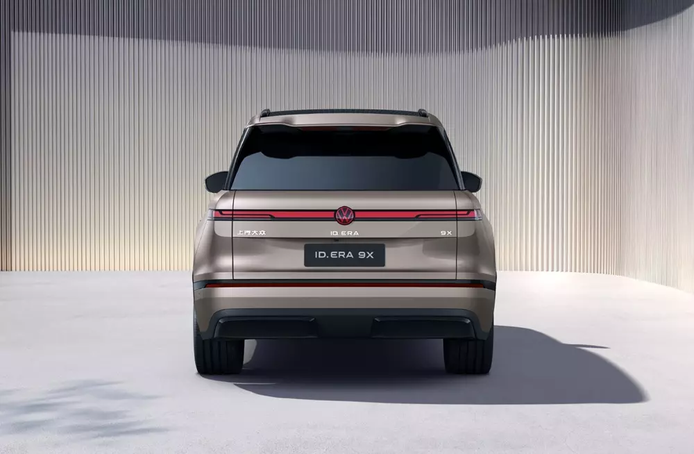 Volkswagen ID. Era 9X là mẫu xe EREV đầu tiên ra mắt Việt Nam. Volkswagen ID. Era 9X là mẫu xe EREV đầu tiên ra mắt Việt Nam.