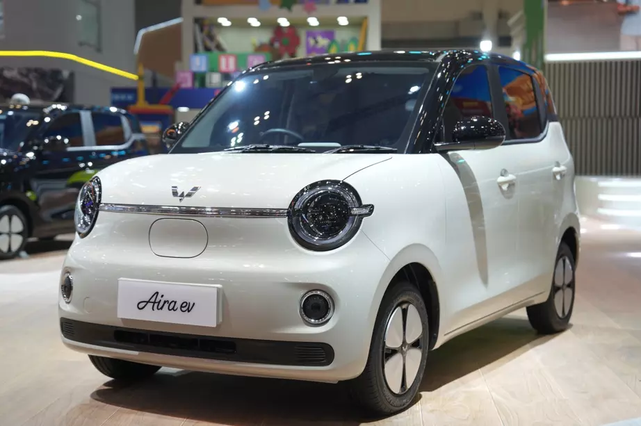 Wuling Hongguang Mini EV 2026 sở hữu thiết kế đầu xe mới Wuling Hongguang Mini EV 2026 sở hữu thiết kế đầu xe mới