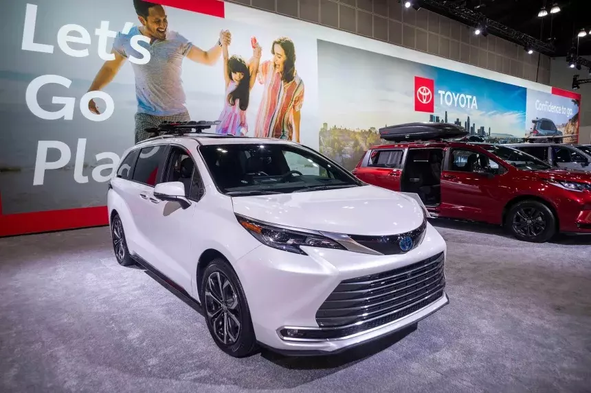 Toyota Sienna bán chạy như tôm tươi tại thị trường Mỹ Toyota Sienna bán chạy như tôm tươi tại thị trường Mỹ