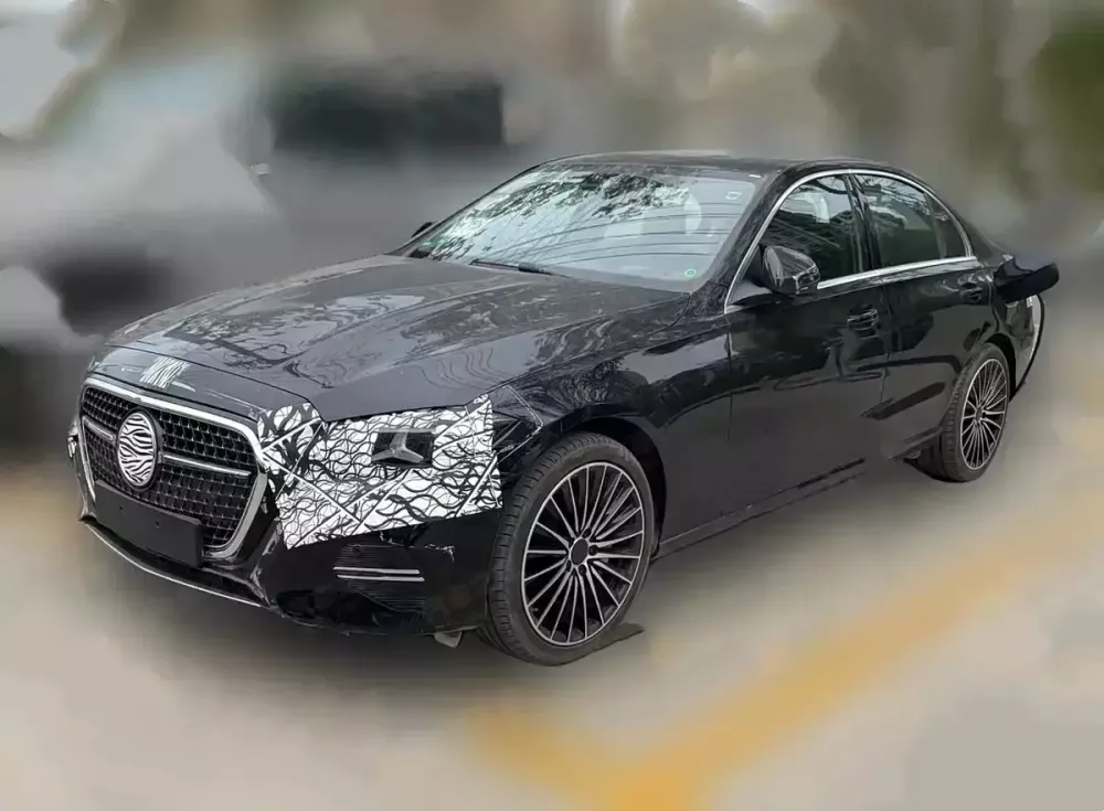 Mercedes-Benz C-Class 2027 lộ diện Mercedes-Benz C-Class 2027 lộ diện