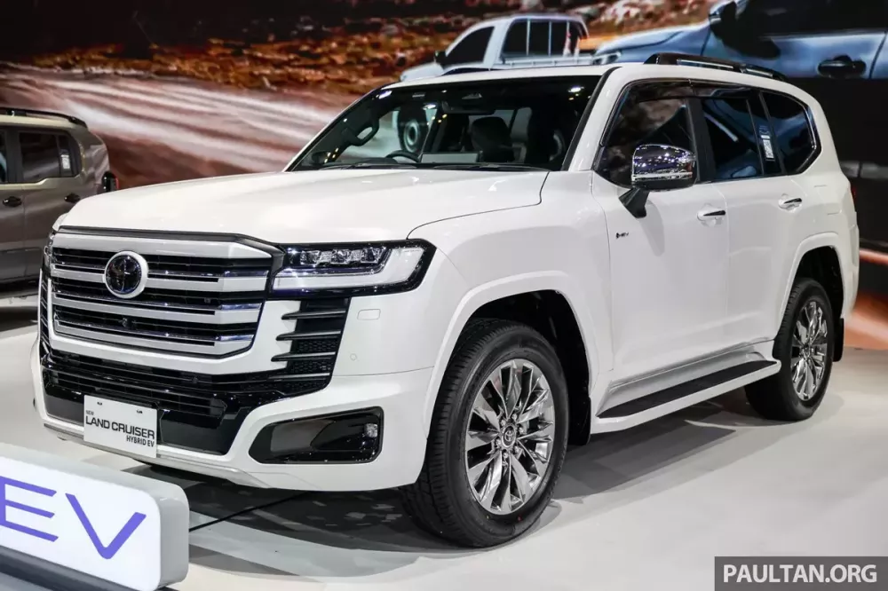 Toyota Land Cruiser Hybrid 2026 tiếp tục ra mắt Đông Nam Á trước ngày về Việt Nam