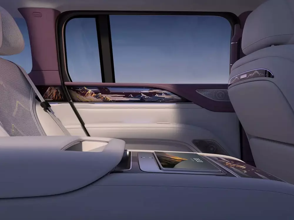 Học theo Rolls-Royce, BYD U8L sở hữu một chi tiết trang trí nội thất có giá bằng 3 chiếc Dolphin Học theo Rolls-Royce, BYD U8L sở hữu một chi tiết trang trí nội thất có giá bằng 3 chiếc Dolphin