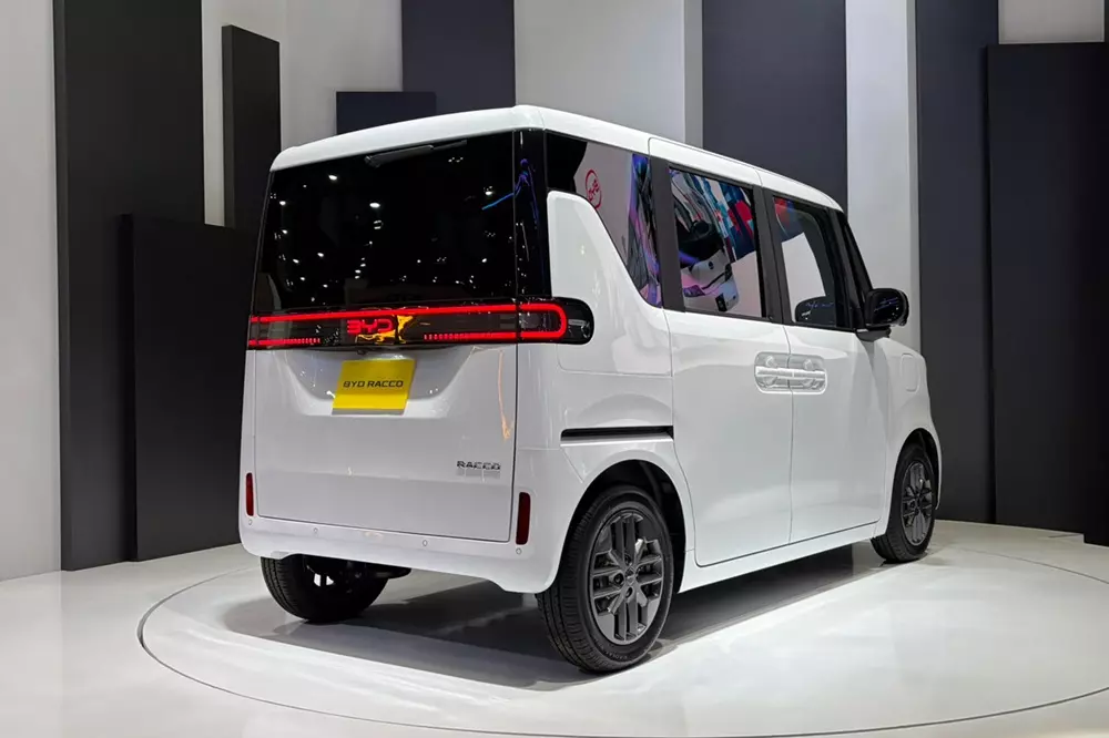 BYD Racco sở hữu khoang hành lý với dung tích 280 lít BYD Racco sở hữu khoang hành lý với dung tích 280 lít