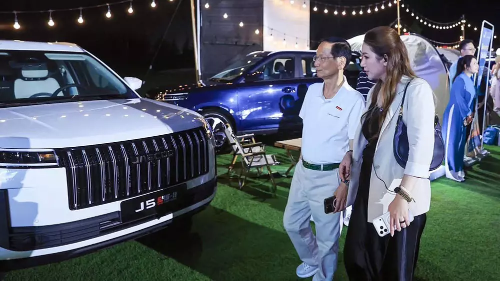 Ông Vũ Văn Tiền - Chủ tịch Tập đoàn Geleximco - xuất hiện tại sự kiện Ông Vũ Văn Tiền - Chủ tịch Tập đoàn Geleximco - xuất hiện tại sự kiện