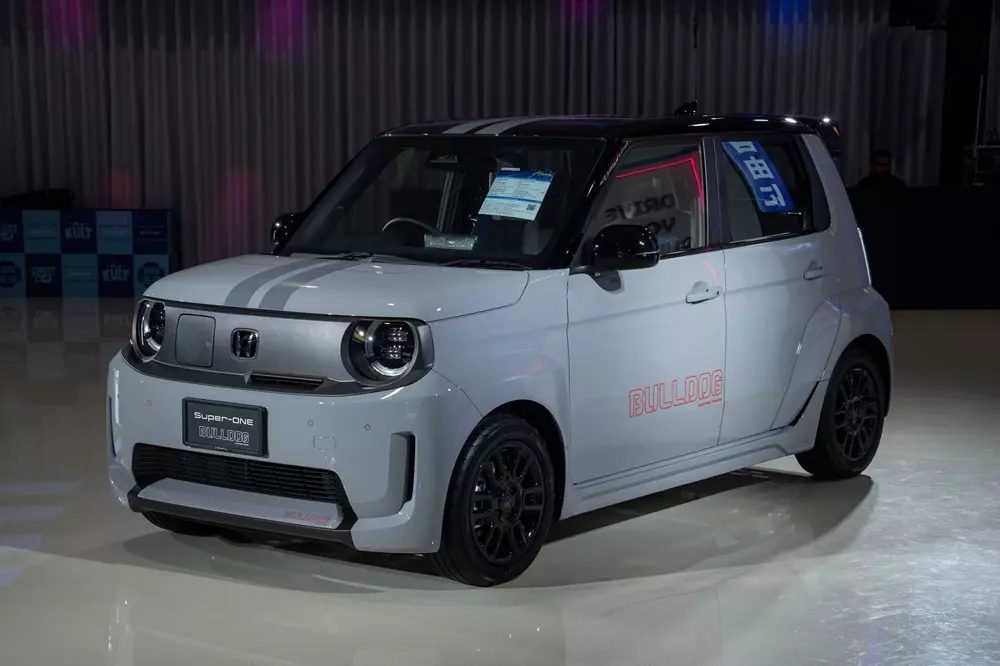 Honda Super-One với gói Bulldog Honda Super-One với gói Bulldog