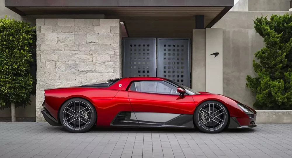 McLaren McL 6GT ra mắt trong sự kiện Monterey Car Week McLaren McL 6GT ra mắt trong sự kiện Monterey Car Week