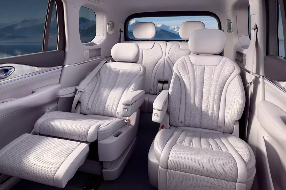 Hàng ghế thú hai của BYD Sealion 08 Hàng ghế thú hai của BYD Sealion 08