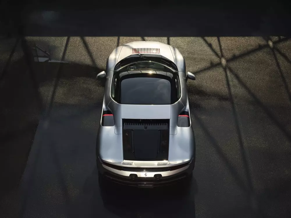 Ferrari CZ26 là siêu xe thửa riêng cho một khách hàng Mỹ. Ferrari CZ26 là siêu xe thửa riêng cho một khách hàng Mỹ.