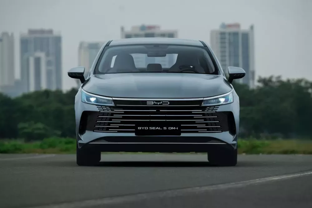 BYD Seal 5 giúp các tài xế dịch vụ tiết kiệm chi phí nhiên liệu và tối ưu lợi nhuận. BYD Seal 5 giúp các tài xế dịch vụ tiết kiệm chi phí nhiên liệu và tối ưu lợi nhuận.