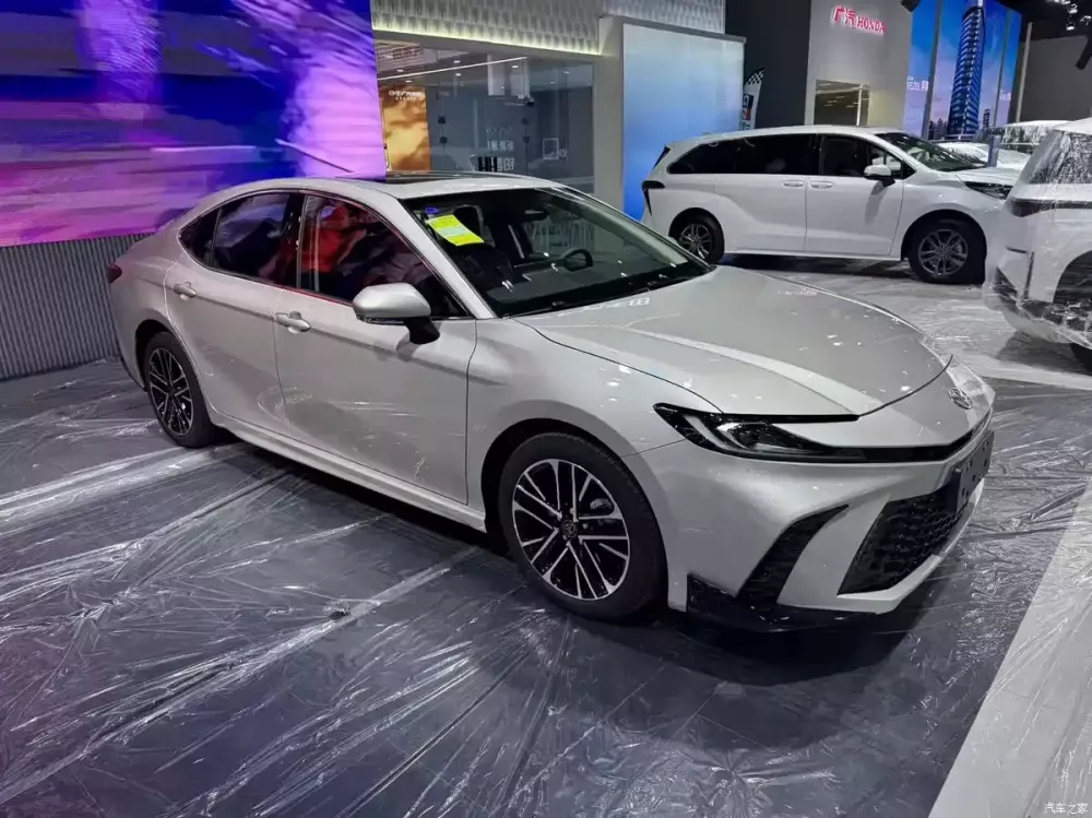 Toyota Camry 2027 ra mắt tại Trung Quốc