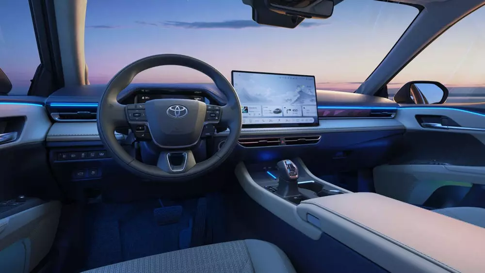 Toyota Camry 2027 được trang bị nội thất mới với màn hình lớn hơn