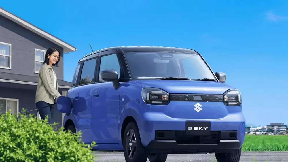 Xe điện mới của Suzuki có thể di chuyển 310 km với bộ pin cực nhỏ
