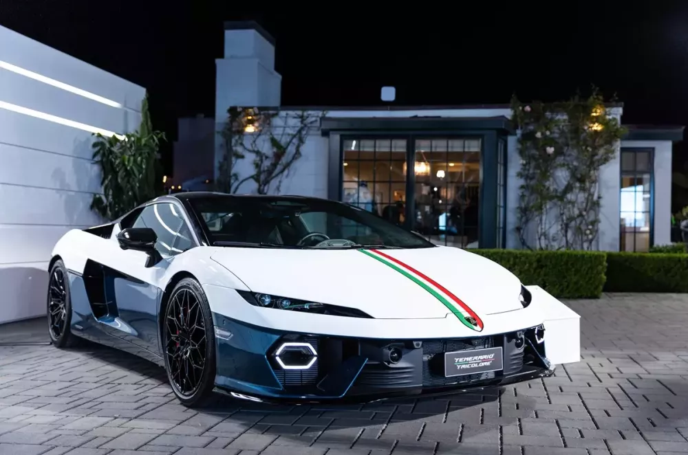 Lamborghini Temerario Tricolore sở hữu sức mạnh gấp đôi đàn anh Gallardo LP 550-2 Tricolore 