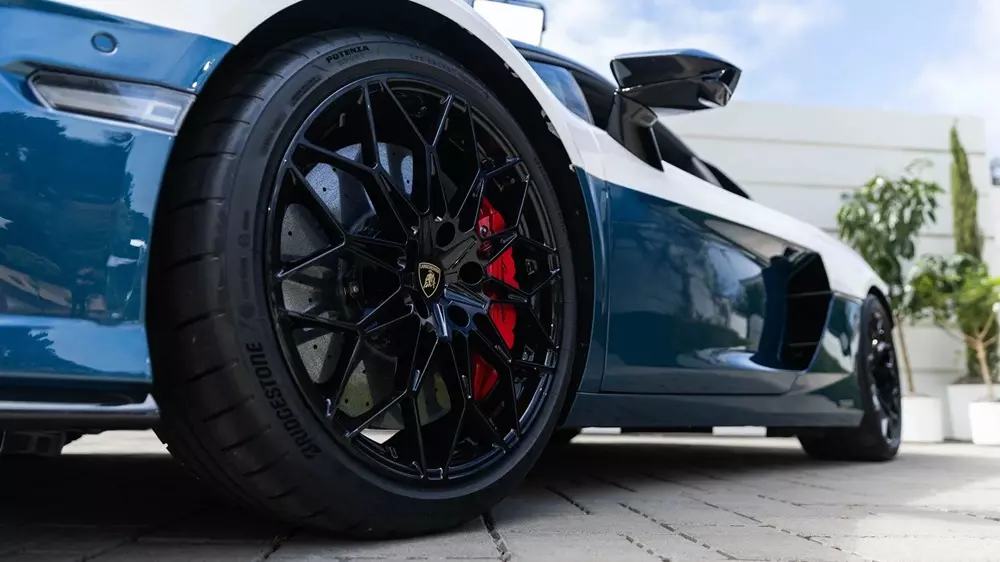 Bộ mâm của Lamborghini Temerario Tricolore đi kèm cùm phanh màu đỏ