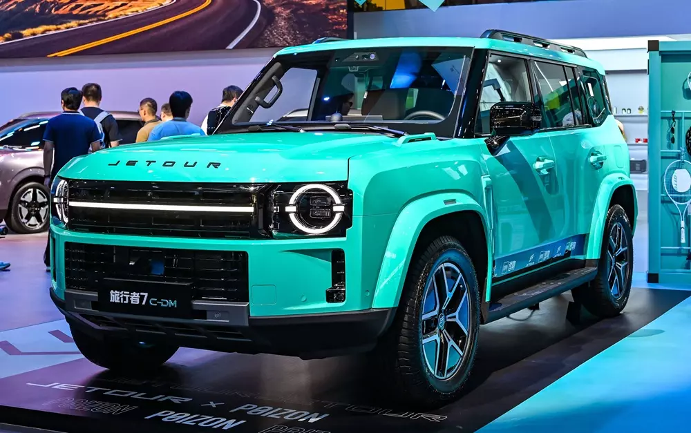 Chery Jetour Traveller 7 phiên bản hybrid sạc điện