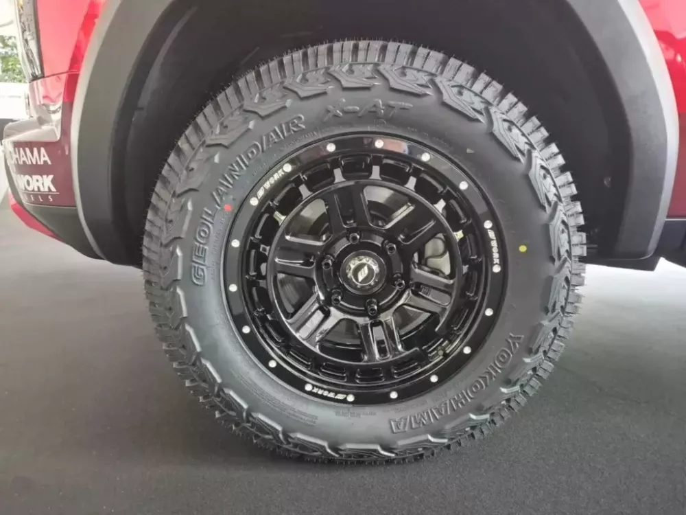 Bộ mâm 18 inch của Mitsubishi Pajero Rally Concept Bộ mâm 18 inch của Mitsubishi Pajero Rally Concept