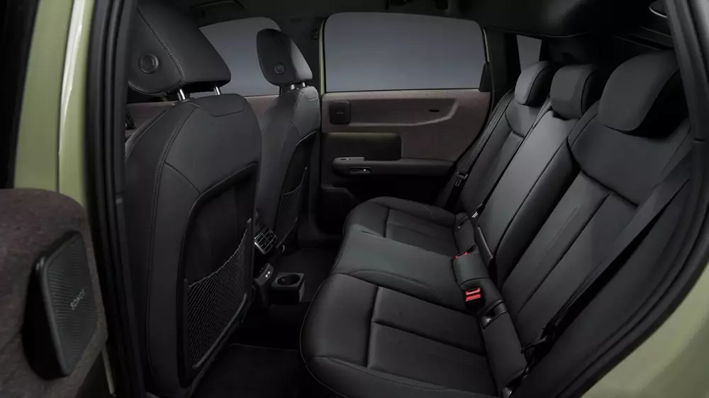 Hàng ghế sau của Audi A2 e-tron 2027
