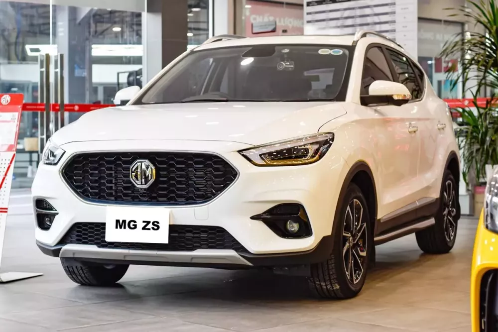 Đại lý giảm đến 150 triệu đồng cho MG ZS để giải phóng hàng tồn, giá thực tế chỉ ngang Hyundai Grand i10