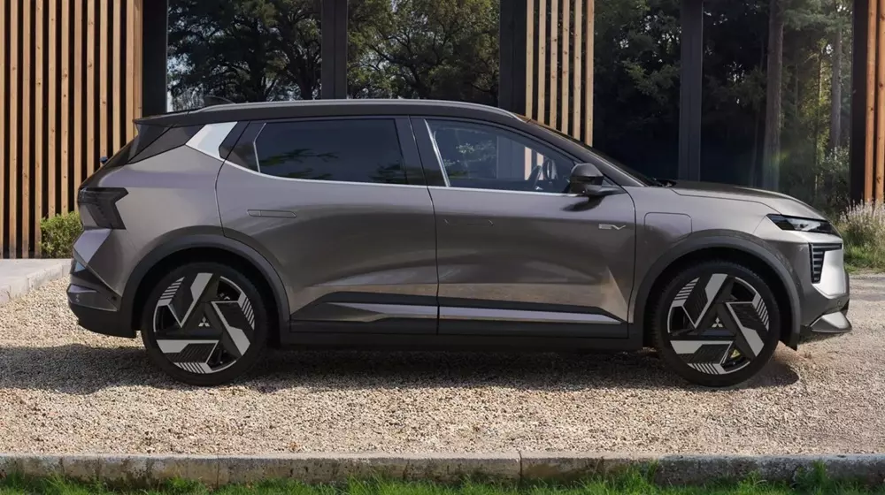 Mitsubishi Eclipse Cross EV được trang bị mô-tơ điện tăng nhẹ về công suất Mitsubishi Eclipse Cross EV được trang bị mô-tơ điện tăng nhẹ về công suất