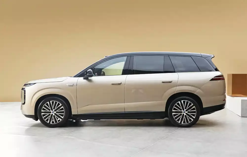 BYD Denza N8L EV sở hữu kích thước lớn BYD Denza N8L EV sở hữu kích thước lớn