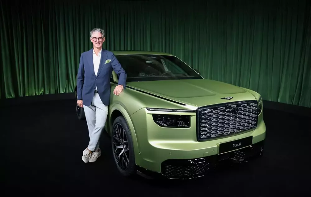 Xe điện siêu sang Bentley Torcal chính thức trình làng Xe điện siêu sang Bentley Torcal chính thức trình làng