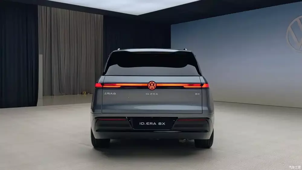 Volkswagen ID.Era 8X nhìn từ phía sau