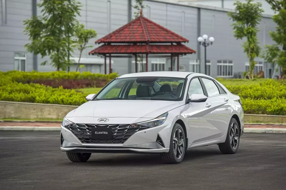 Hyundai Elantra Hyundai Elantra