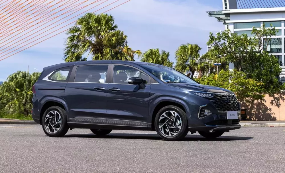 Hyundai Custin Hyundai Custin