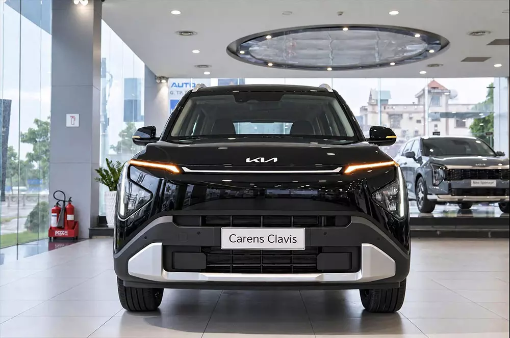 Kia Carens Clavis sở hữu thiết kế đầu xe mới Kia Carens Clavis sở hữu thiết kế đầu xe mới
