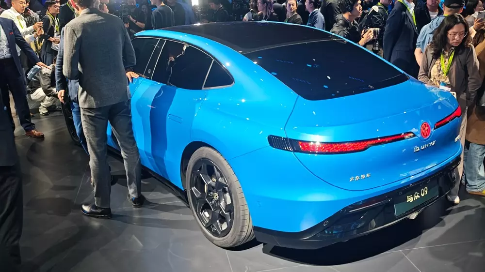Volkswagen ID. Unyx 09 dùng hệ dẫn động RWD hoặc AWD