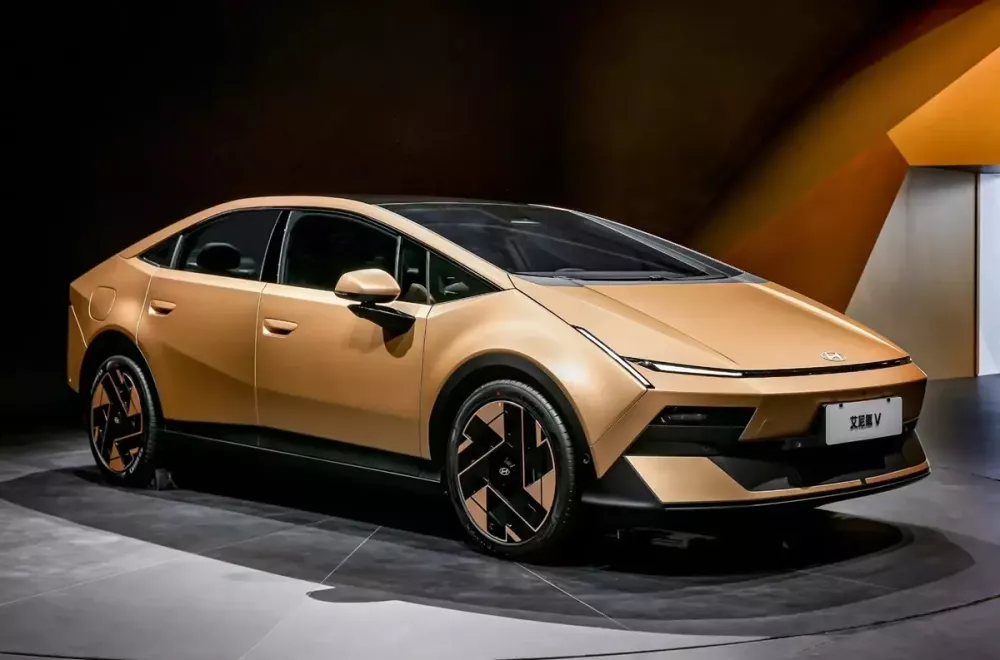 Hyundai Ioniq V sở hữu ngoại hình gợi liên tưởng đến siêu xe Lamborghini Hyundai Ioniq V sở hữu ngoại hình gợi liên tưởng đến siêu xe Lamborghini