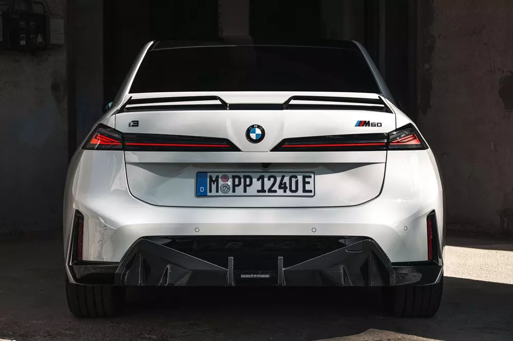 Cánh gió chia đôi phía sau của BMW i3 M60 2027 Cánh gió chia đôi phía sau của BMW i3 M60 2027