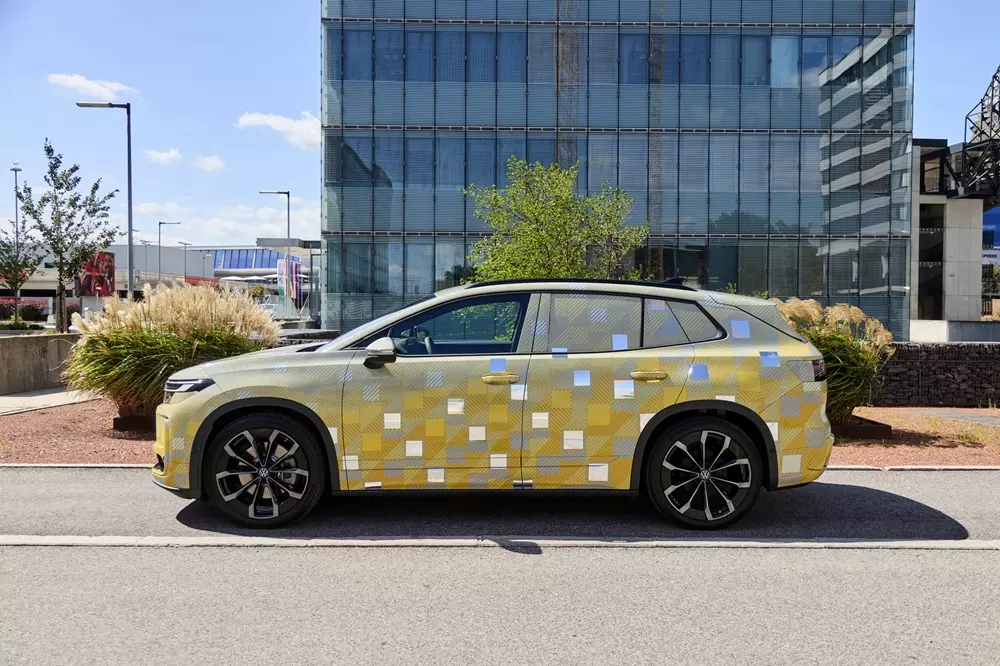 Volkswagen ID. Tiguan sở hữu phạm vi di chuyển đến 600 km Volkswagen ID. Tiguan sở hữu phạm vi di chuyển đến 600 km