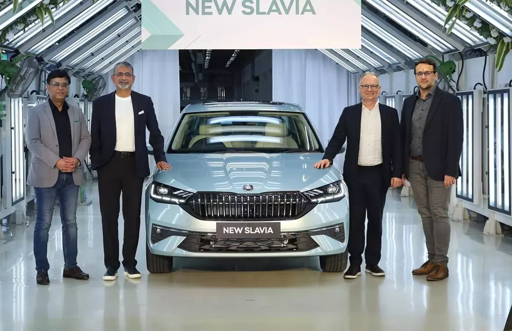 Sedan giá rẻ Skoda Slavia 2027 chính thức xuất xưởng, chuẩn bị ra mắt trong tháng này