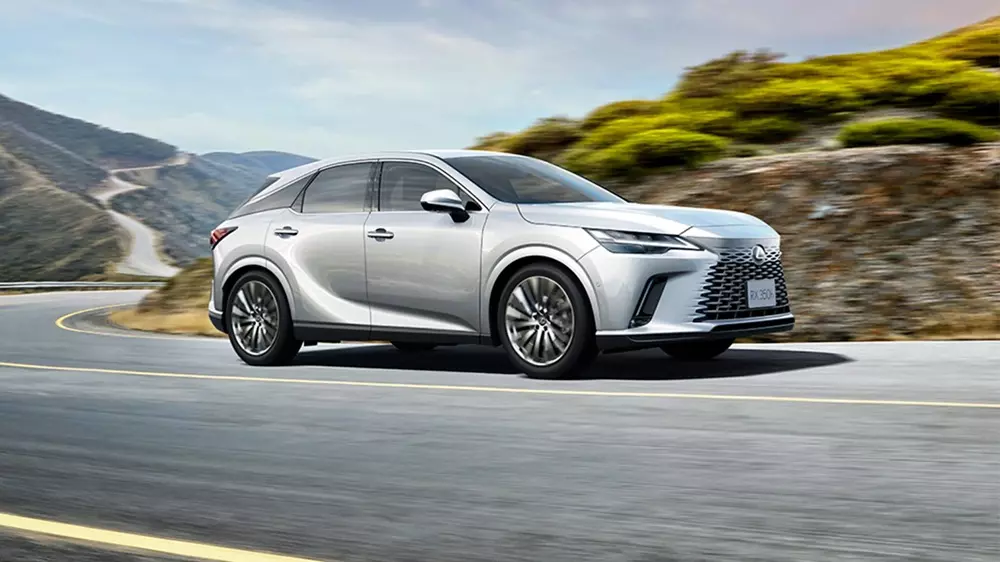 Lexus RX 2027 vẫn có 4 tùy chọn động cơ như trước Lexus RX 2027 vẫn có 4 tùy chọn động cơ như trước