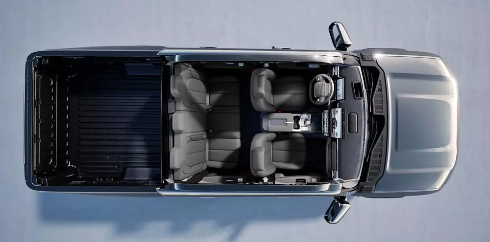 Chery Stockman sở hữu nội thất 5 chỗ ngồi Chery Stockman sở hữu nội thất 5 chỗ ngồi